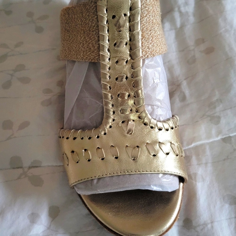 Jack Rogers gold wedges - sz 9